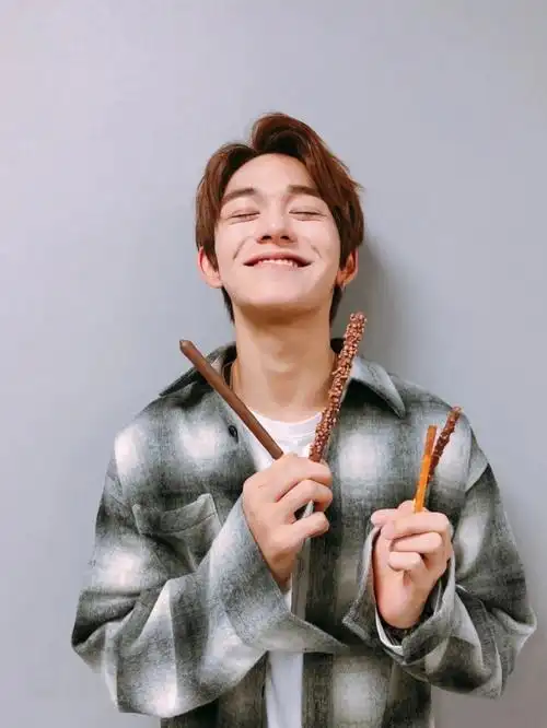 宝藏男孩黄旭熙