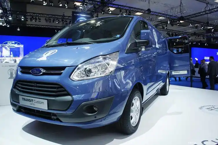 福特厢式货车获2013年度"van"车型奖项