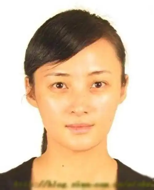 明星证件照曝真容:宋茜痘印明显 孙艺珍美过章子怡