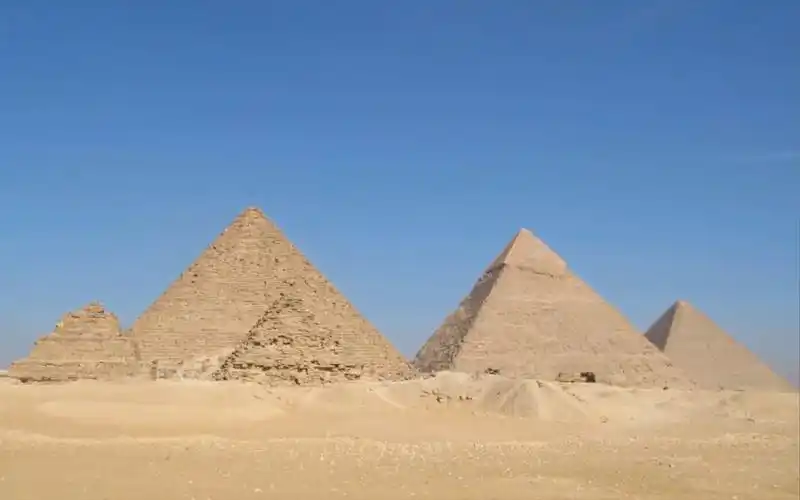 埃及金字塔egyptianpyramids