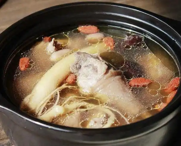 针对胃下垂饮食有秘方老母鸡炖参芪
