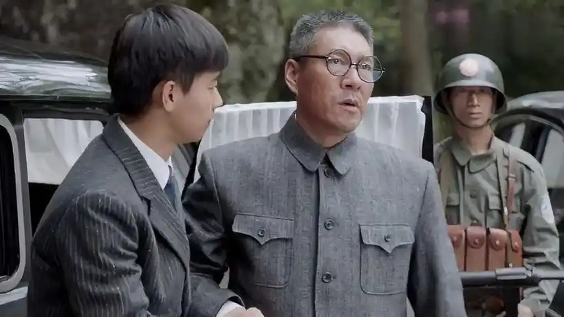 换了人间:老蒋对杨虎城将军恨之入骨,将杨家父子关进了戴公祠-影视综