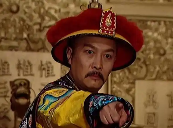 雍正王朝:张廷玉究竟有多牛?八王逼宫,一人单挑一群王爷