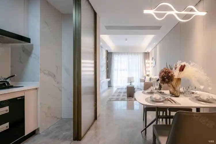 仁恒滨江园样板间图