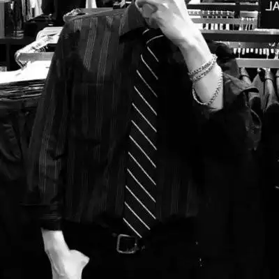 成熟男人男人味头像 魅力绅士30岁到40岁头像,男生头像图片-回车桌面