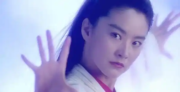 离开琼瑶林青霞才是金庸笔下最美的东方不败