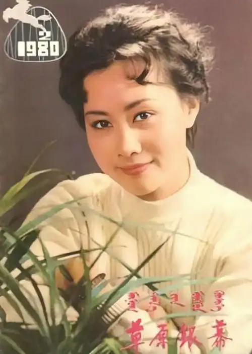 演员黄梅莹我这辈子最正确的决定就是嫁给了老戏骨金鑫