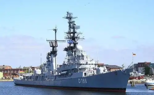 以二战著名将领命名的德国最后一型驱逐舰——"吕特晏斯"级