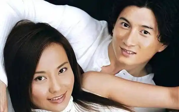 马雅舒和吴奇隆离婚后,转身嫁给外籍男友,二人如今过的怎么样_婚姻