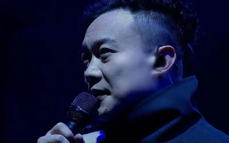 港乐丨陈奕迅《沙龙》