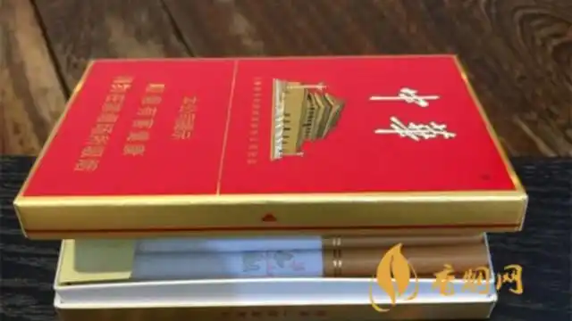 方盒中华烟多少钱一包方盒中华烟价格表和图片大全