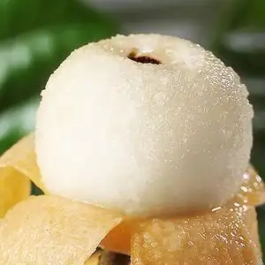 苏州东山白玉枇杷新鲜水果应季水甜本地特产2.5kg装顺丰空运包邮