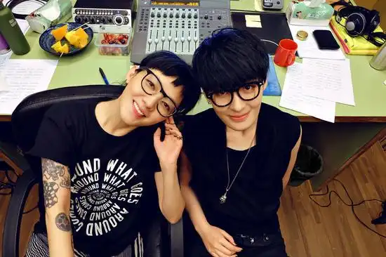 曾轶可新专辑牵手范晓萱新曲14号发布