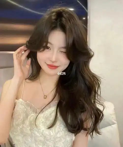 韩式中分氛围感刘海