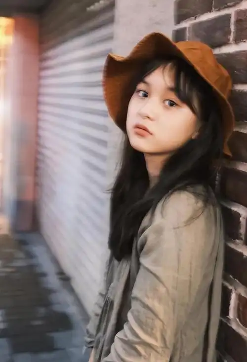 2岁出道年入百万因长相天灭被禁止整容的刘楚恬如今什么样