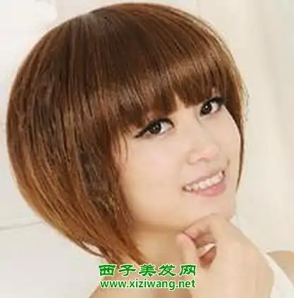 最新小玉米直发发型图片