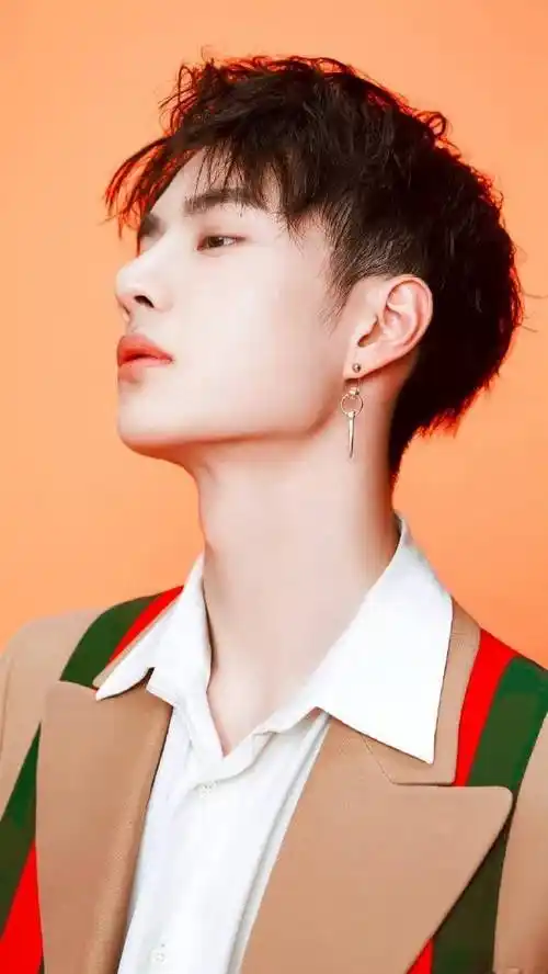 我还是很喜欢你06像梅雨时节落的雨,绵延无期98@uniq-王一博