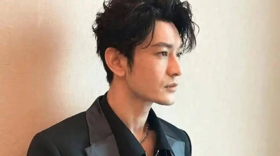 原创43岁黄晓明瘦了20斤,看了他的减脂食谱,网友:我还是胖着吧_减肥