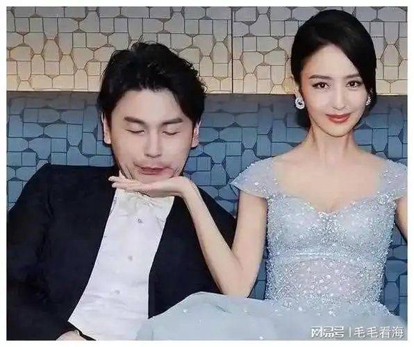 雷佳音因佟丽娅上热搜妻子晒照反击婚姻的分寸感真的很重要