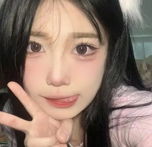 优质真人气质可爱女生头像