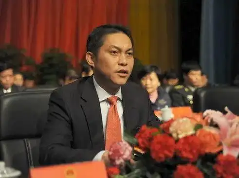 县委书记一口气举报300人,震惊中纪委!