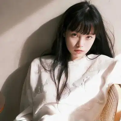 温柔气质很有氛围感的真人女头图片 唯美清新淡雅的微信女头合集_女生