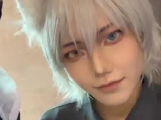 没拍小视频拿照片水一个#御狐神双炽cos#致歉一切