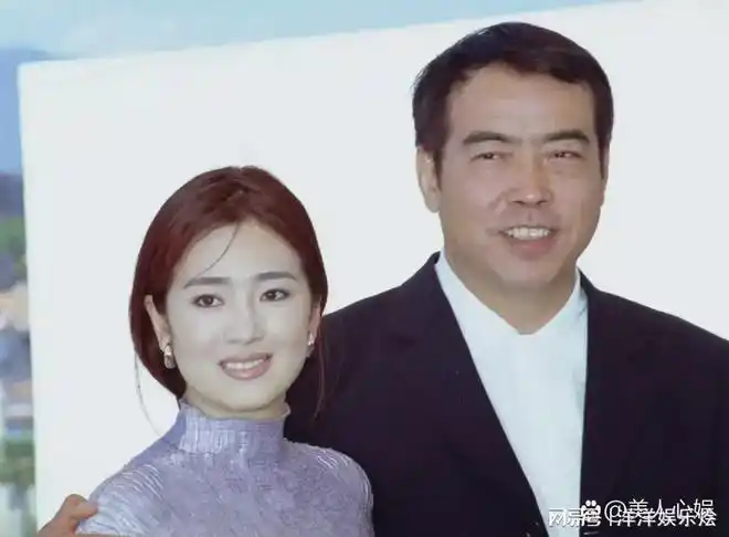 年轻时的巩俐和陈凯歌