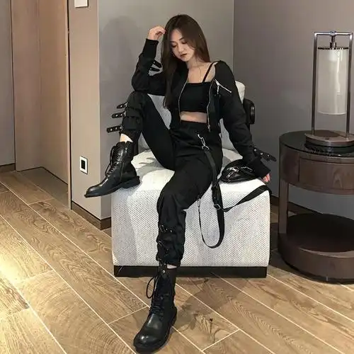 机车风工装裤搭配炸街外套女潮黑暗系酷女孩穿搭风格女装套装帅气
