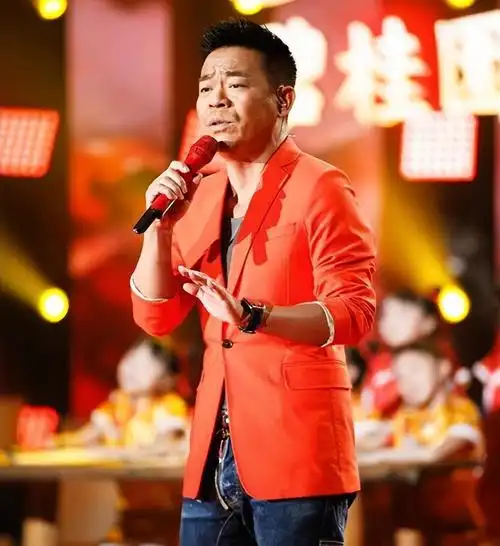 "落魄歌手"孙浩:曾是春晚红人,被张嘉译提携10年,今婚姻成谜