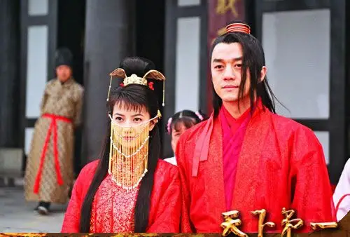 天下第一高圆圆 饰 柳生飘絮李亚鹏 饰 段天涯