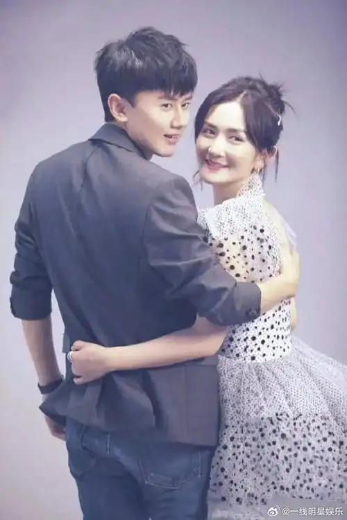 "主持人惊讶:"别人家都是妻子在管钱,难道张杰不信你?