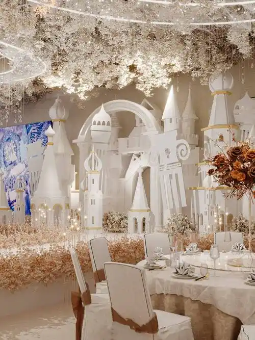 婚礼堂设计过程中如何布置清新彩带?_进行_花海_装饰物