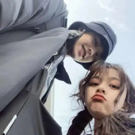 非常甜又恩爱的情侣头像00后情侣专属一对两张