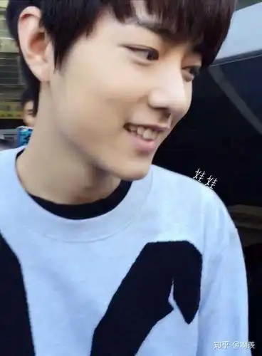 为什么我感觉肖战不如成名前好看了呢