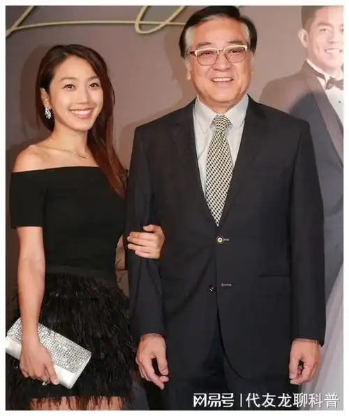 孩子有缺陷的5位明星,个个身家过亿却很可怜,这两位早逝好可惜