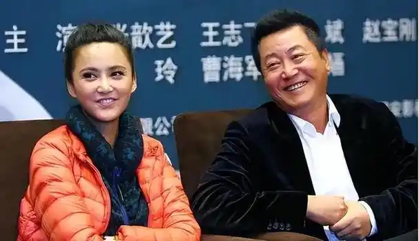 回顾丁芯和丈夫赵宝刚丁克愁坏婆婆40岁意外得子全家乐开怀