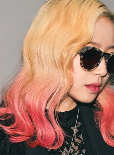 女生最新渐变色头发图片大全