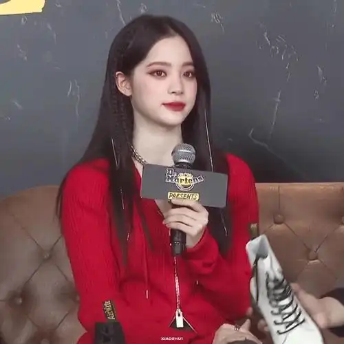 欧阳娜娜日常 #2022年新的一年新的开始 ,希望欧娜永远开心97@欧阳