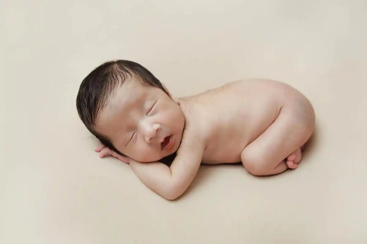 小婴儿baby照,太可爱了.angela baby照15天拍