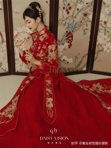 工笔画中式婚纱照,也很美呢