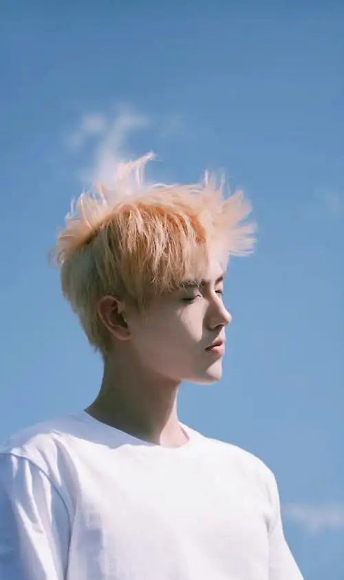 陈飞宇好帅啊长腿大帅哥颜值在线心动了