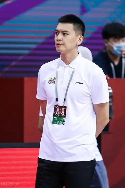 cba速递:沙拉木发文鼓励全队,范子铭正式离队,杨鸣正式表态