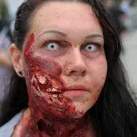 僵尸头像恐怖 恐怖吓人的吸血僵尸头像_微信头像图片大全