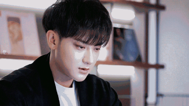 看黄子韬演戏好快乐##黄子韬的饭又被吓撒了