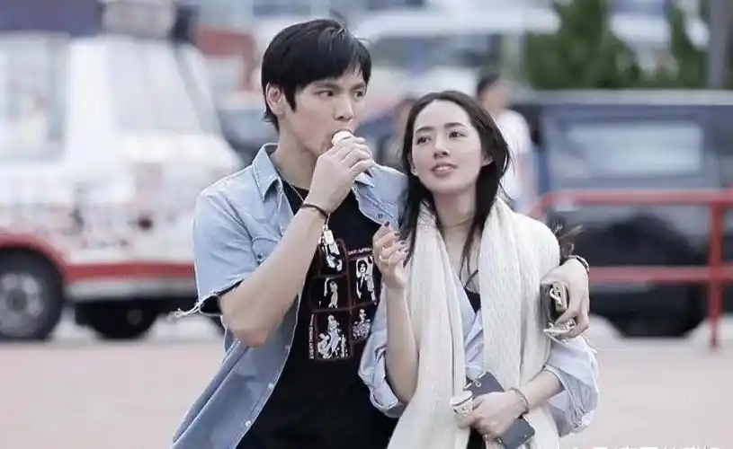 回顾郭碧婷从益达女孩到生育机器或许这是入豪门的代价