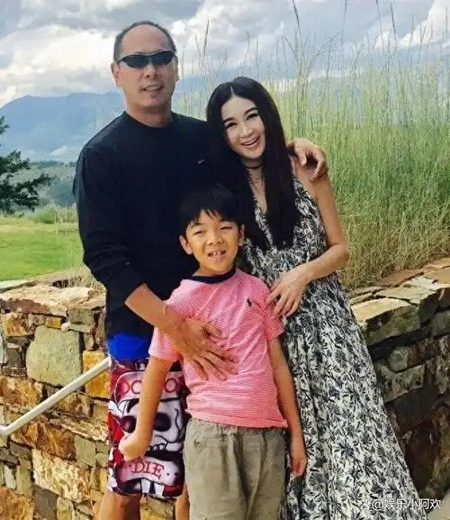 长着一张"风情万种"的脸,情史却很干净的5位女星,人不