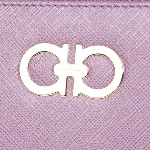 ferragamo/菲拉格慕 女士经典logo款牛皮链条手拿包手提包22b934淡紫