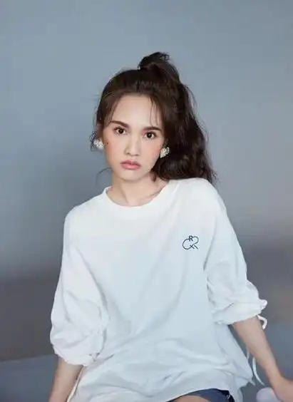 杨丞琳:坚持梦想,闪耀娱乐圈的璀璨明星