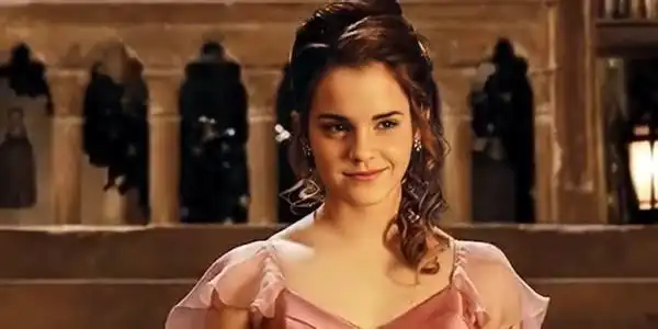 荷兰弟自曝荧幕初恋对穿粉裙子的赫敏一见钟情还曾试镜朱丽叶